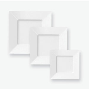 Square White Plastic Dinner Plates | 10 Plates - Luxe Party NYC