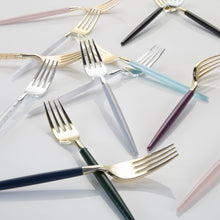 Load image into Gallery viewer, Silver Glitter Plastic Cutlery Set | 32 Pieces - Luxe Party NYC