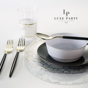 Round Emerald • Gold Plastic Plates | 10 Pack - Luxe Party NYC