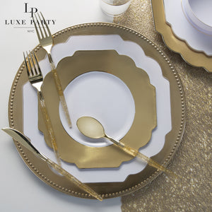 Scalloped White • Gold Plastic Plates | 10 Pack - Luxe Party NYC