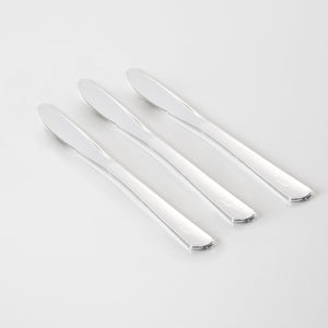 Classic Design Silver Plastic Knives | 20 Knives - Luxe Party NYC